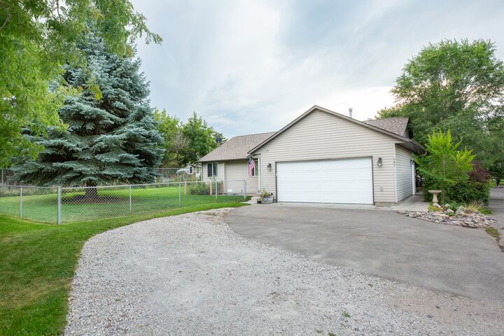 Property Photo: 605 N Curtis Street MT 59801