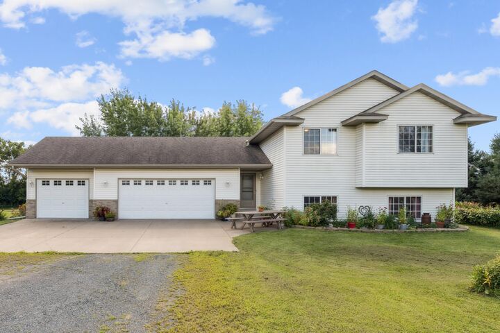 Property Photo: 1155 200th Street WI 54009