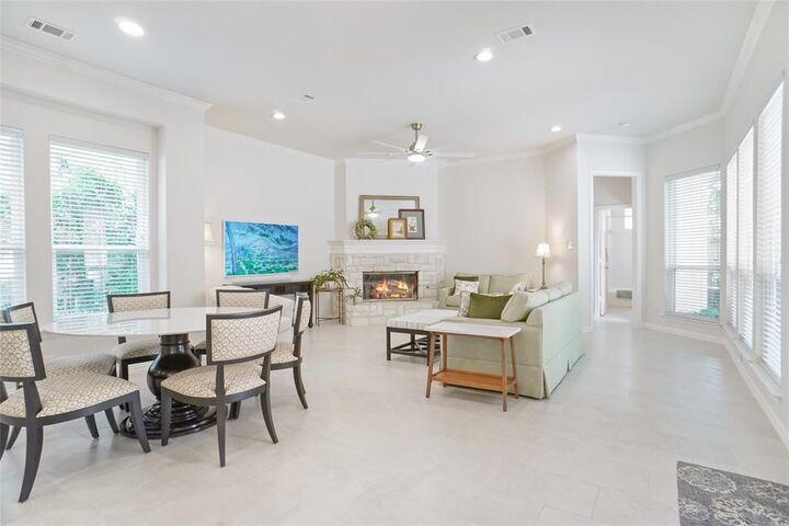 Property Photo: 4108 Coachman Lane TX 76034