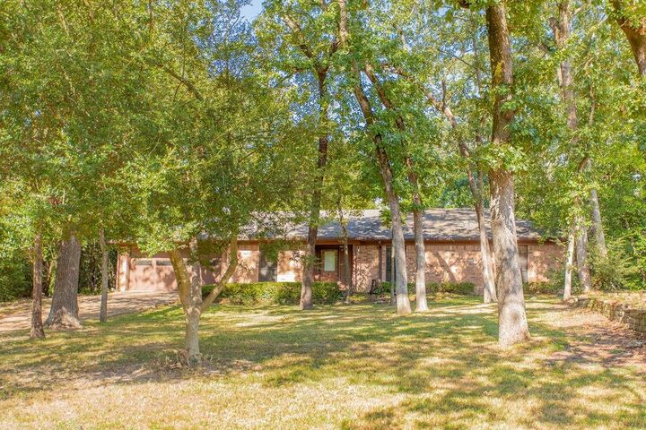 Property Photo:  533 Woodside Drive  TX 75771 