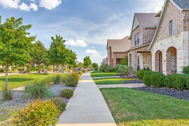 Property Photo: 4511 Ebony Sky Trail TX 76005