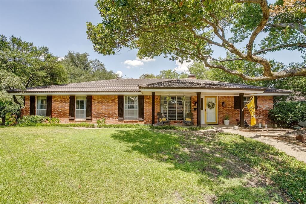 Property Photo:  3624 Minot Avenue  TX 76133 