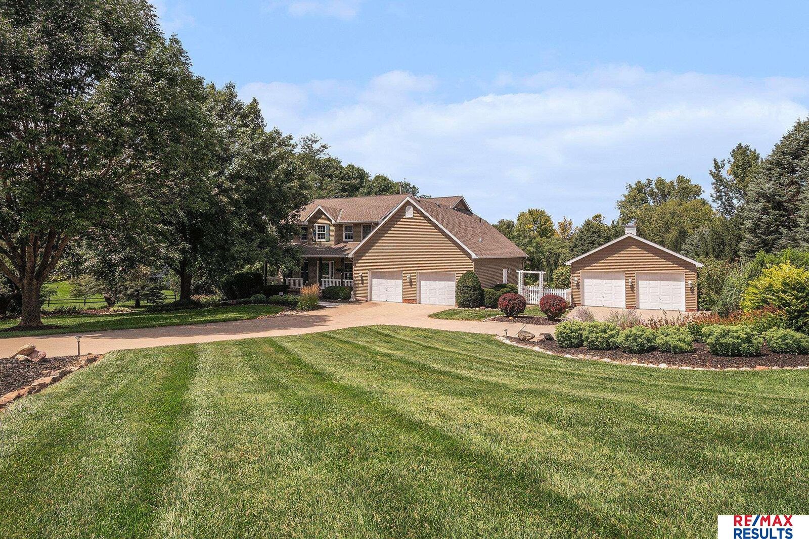 Property Photo: 16660 Sage Street NE 68136