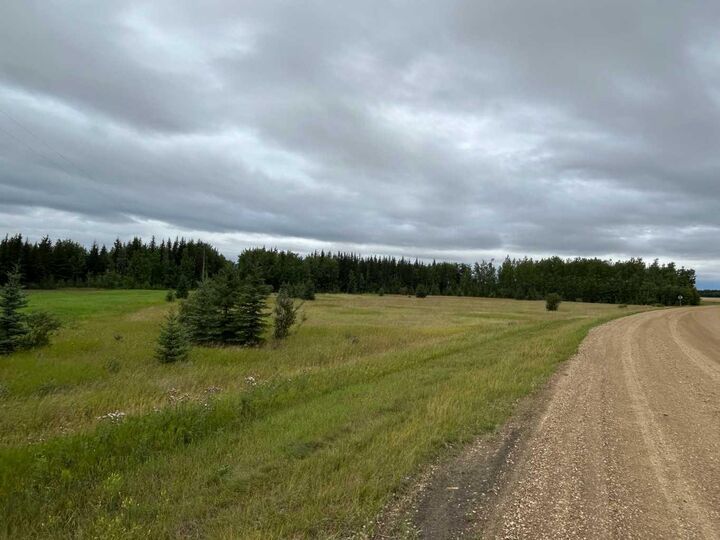 00000 180 Range  High Prairie AB T0G 1E0 photo