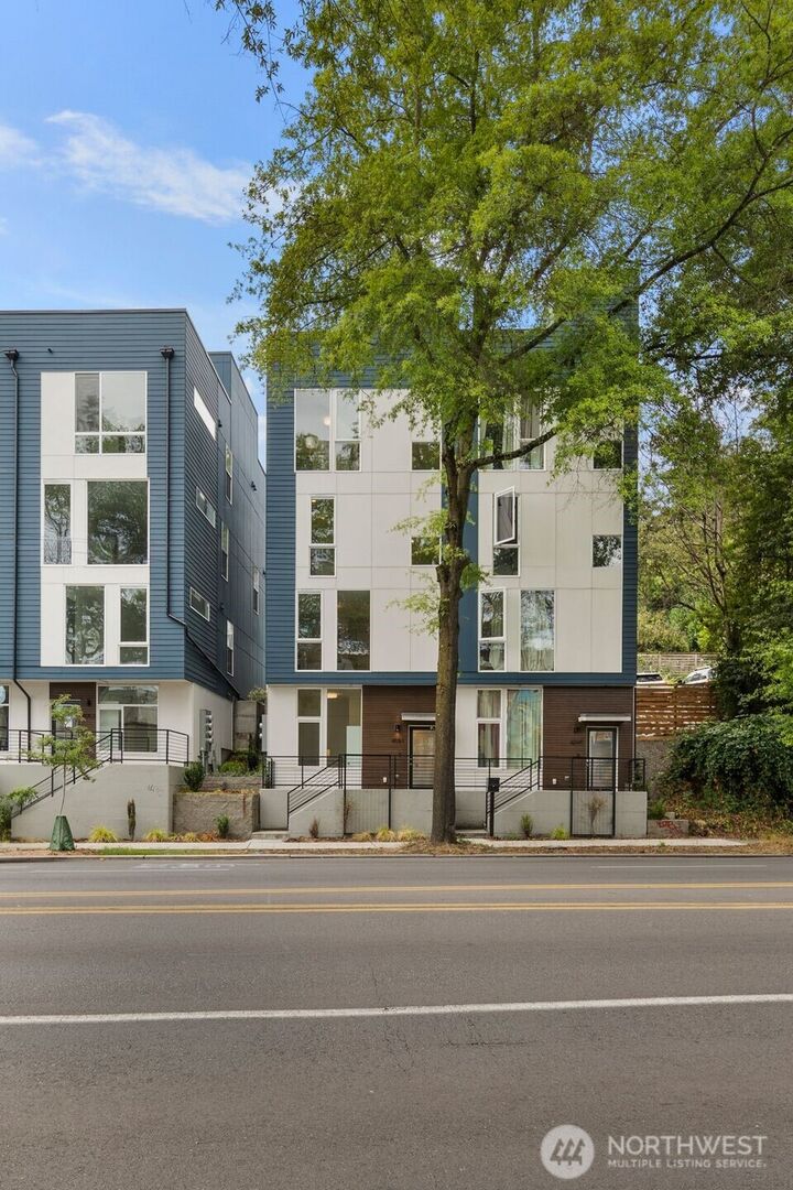 Property Photo: 4051 Rainier Avenue S WA 98118