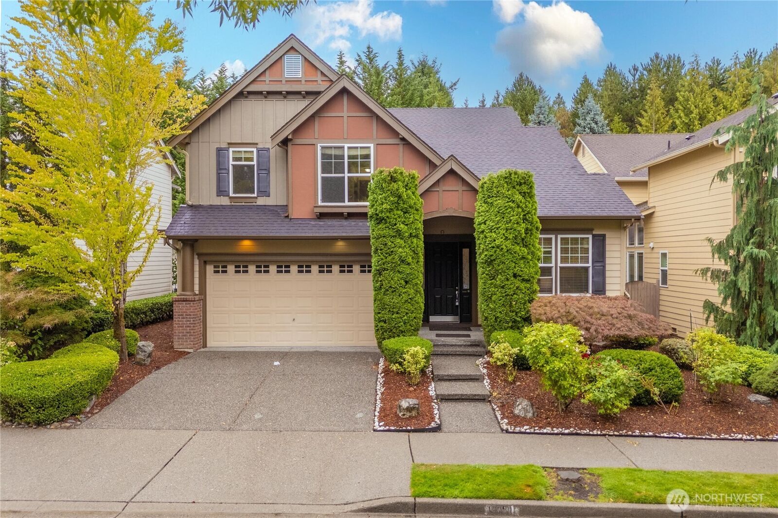 Property Photo: 12050 167th Place NE WA 98052
