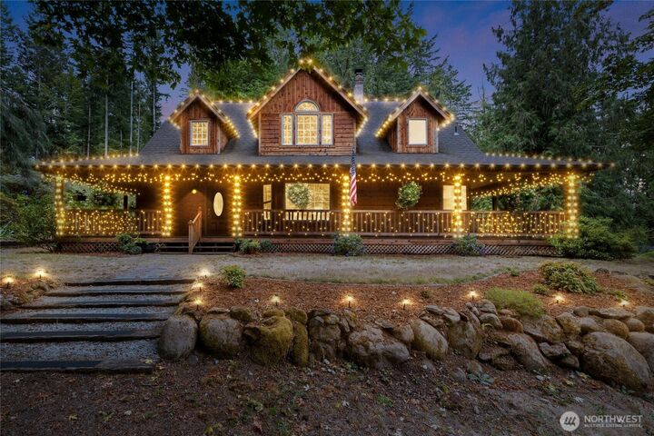 35414  87th Avenue E  Eatonville WA 98328 photo