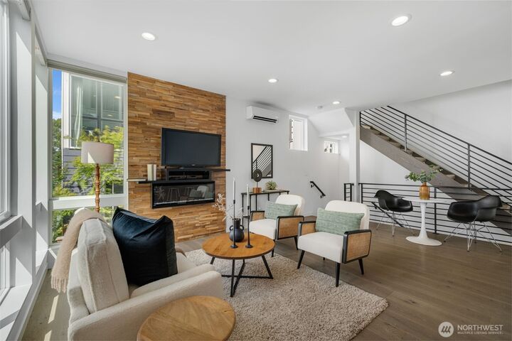 Property Photo: 2706 S Washington Street A WA 98144