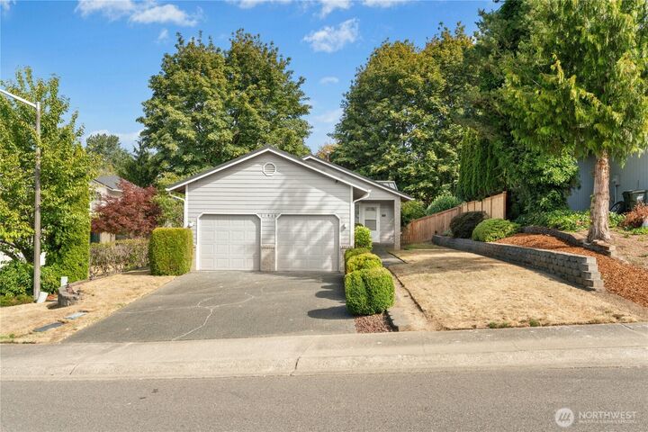 Property Photo: 11416 SE 228th Place WA 98031