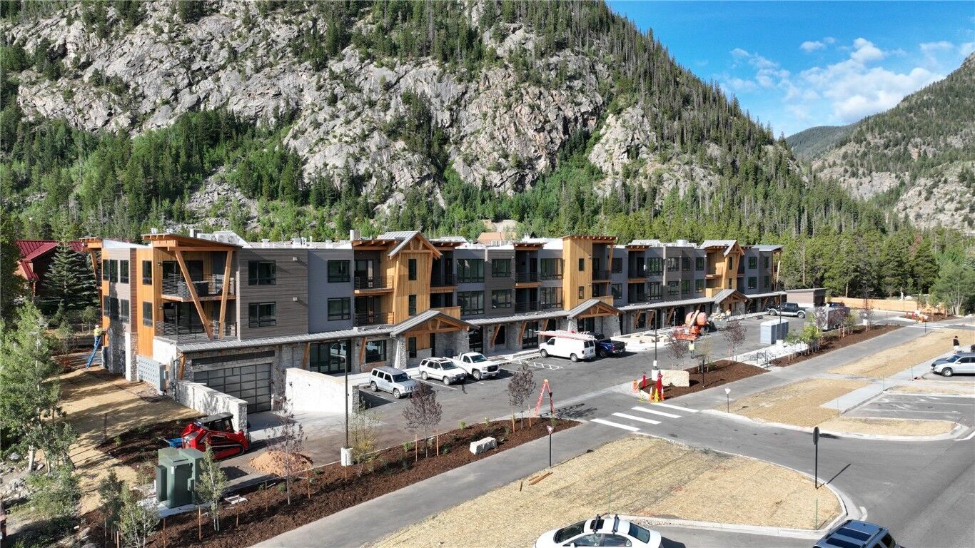Property Photo: 80 W Main Street 305 CO 80443
