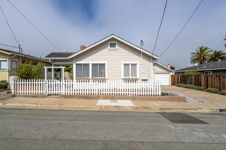 Property Photo: 406 10th Street CA 93950