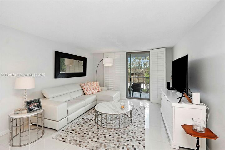 210 Sea View Dr 207  Key Biscayne FL 33149 photo