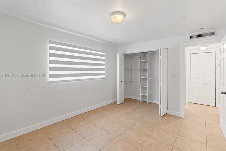 Property Photo: 3101 SW 27th Ave 102 FL 33133