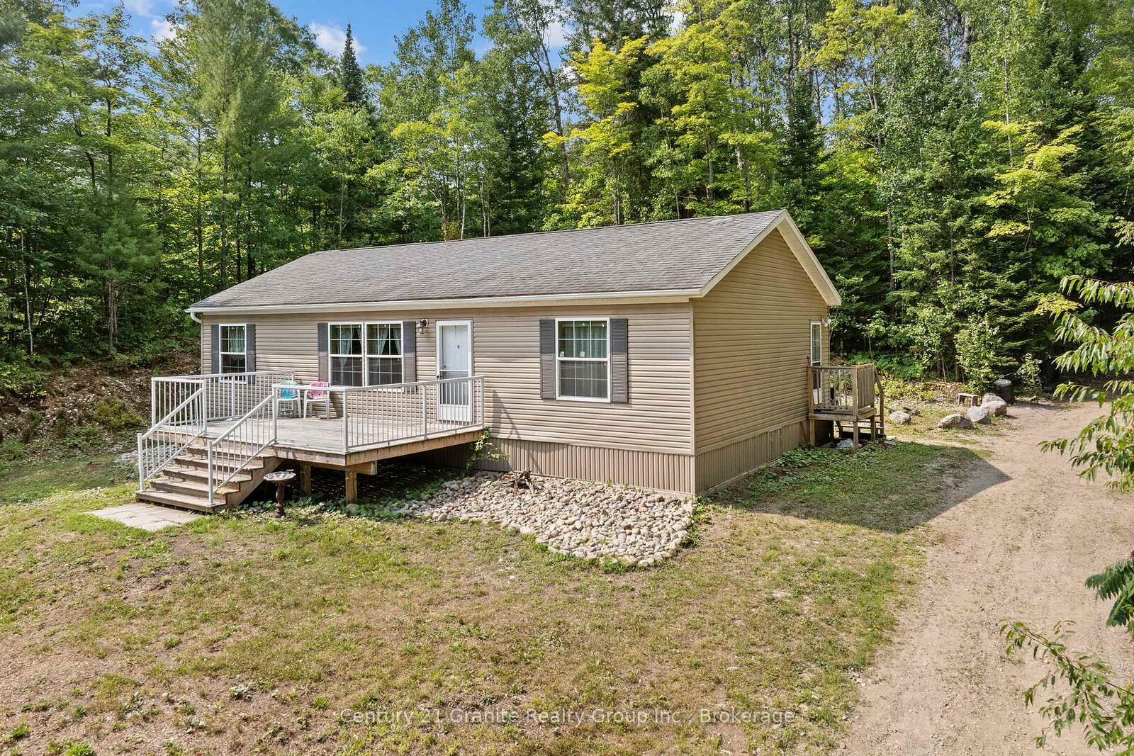 Property Photo: 2275 Kennisis Lake Road ON K0M 1S0