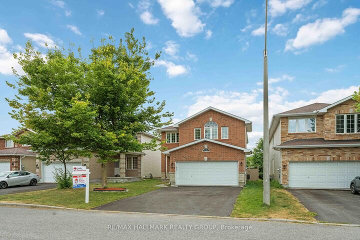 Photo de la propriété: 656 Everlasting Crescent ON K4A 0K3