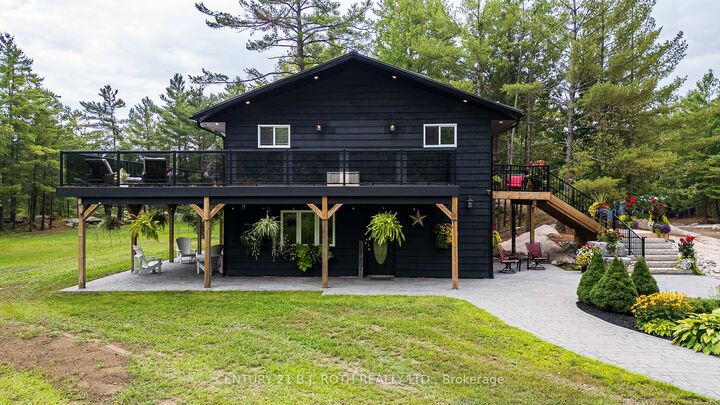 Photo de la propriété:  3193 Muskoka Street  ON L0K 2B0 
