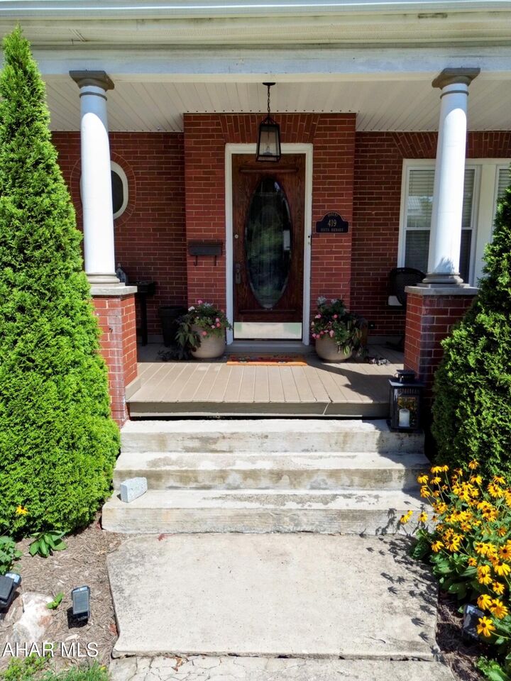 Property Photo: 419 S Richard Street PA 15522