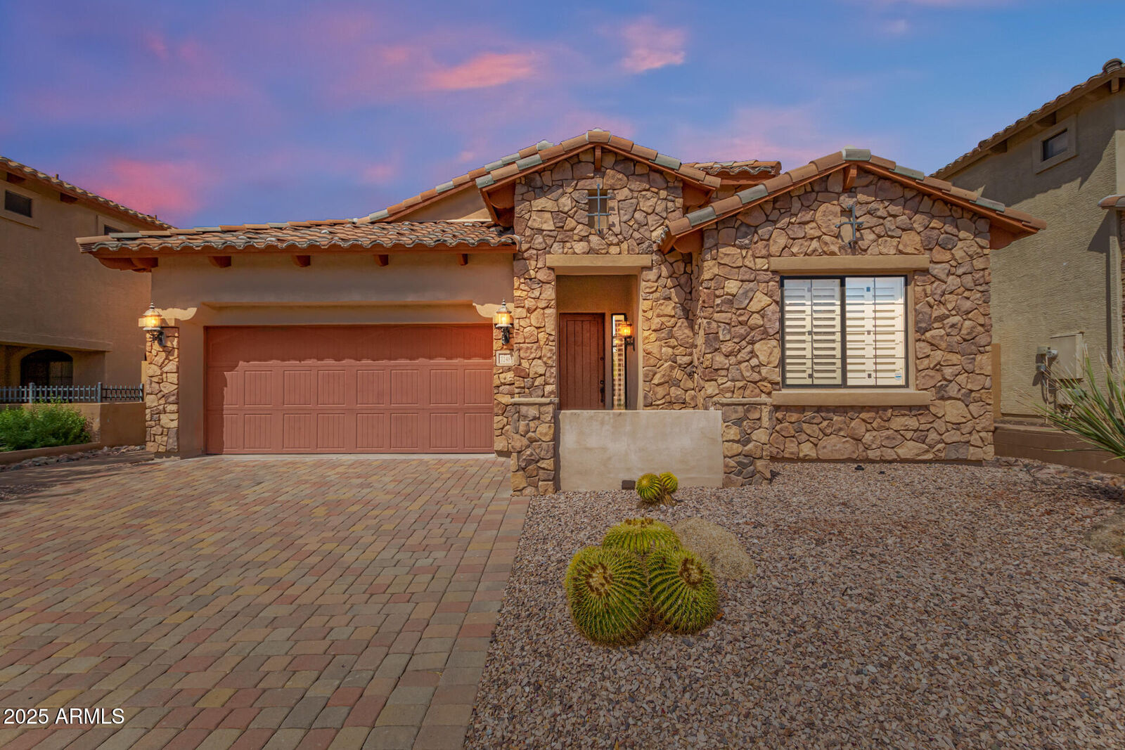 Property Photo: 7248 E Nance Street AZ 85207