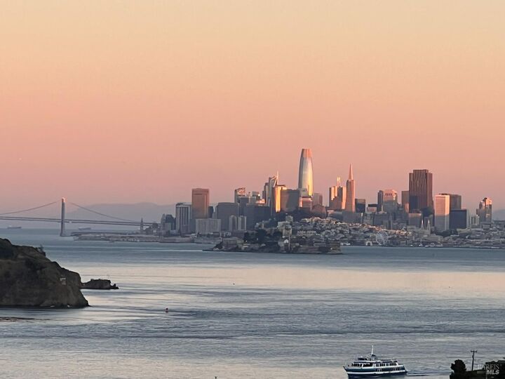 45 Corinthian Court 32  Tiburon CA 94920 photo