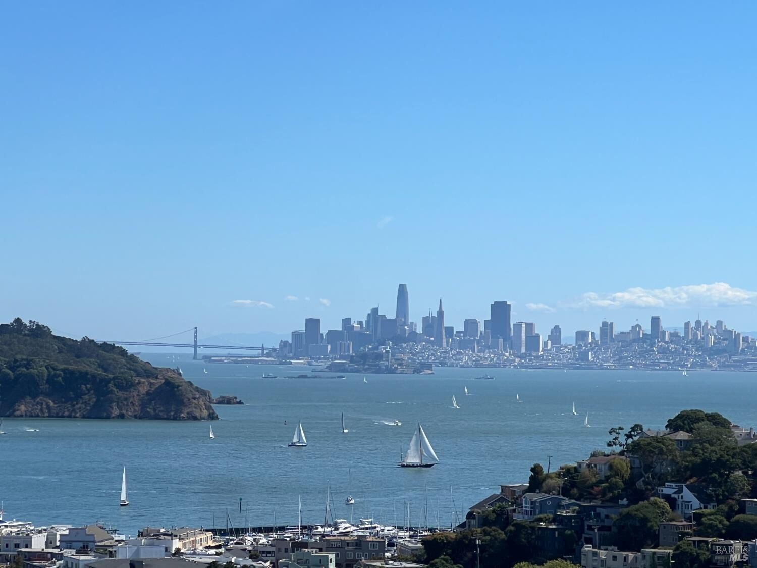 Property Photo: 45 Corinthian Court 32 CA 94920