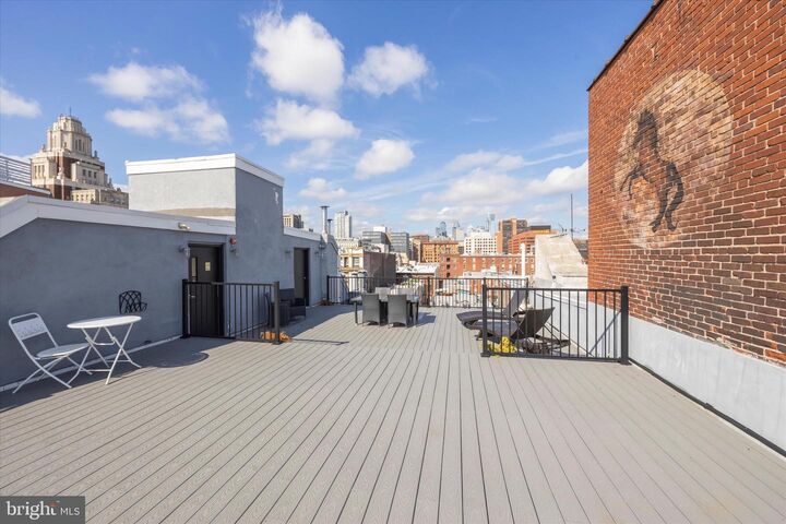 Property Photo: 12 S Letitia Street 204 PA 19106