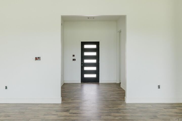 Property Photo: 7452 Northwood Dr AR 72019