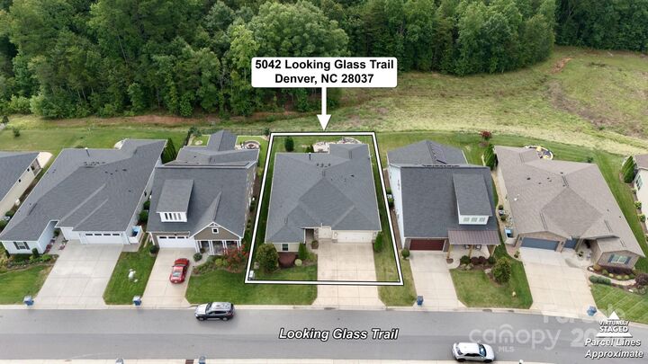 Property Photo: 5042 Looking Glass Trail NC 28037