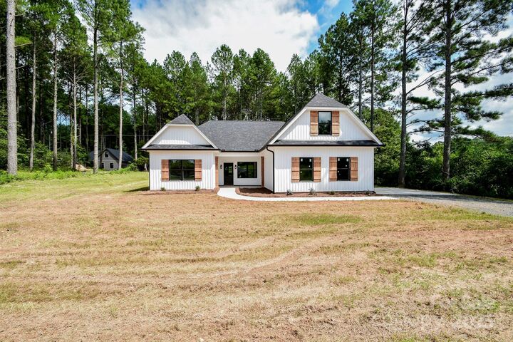 Property Photo: 5402 Army Road NC 28103