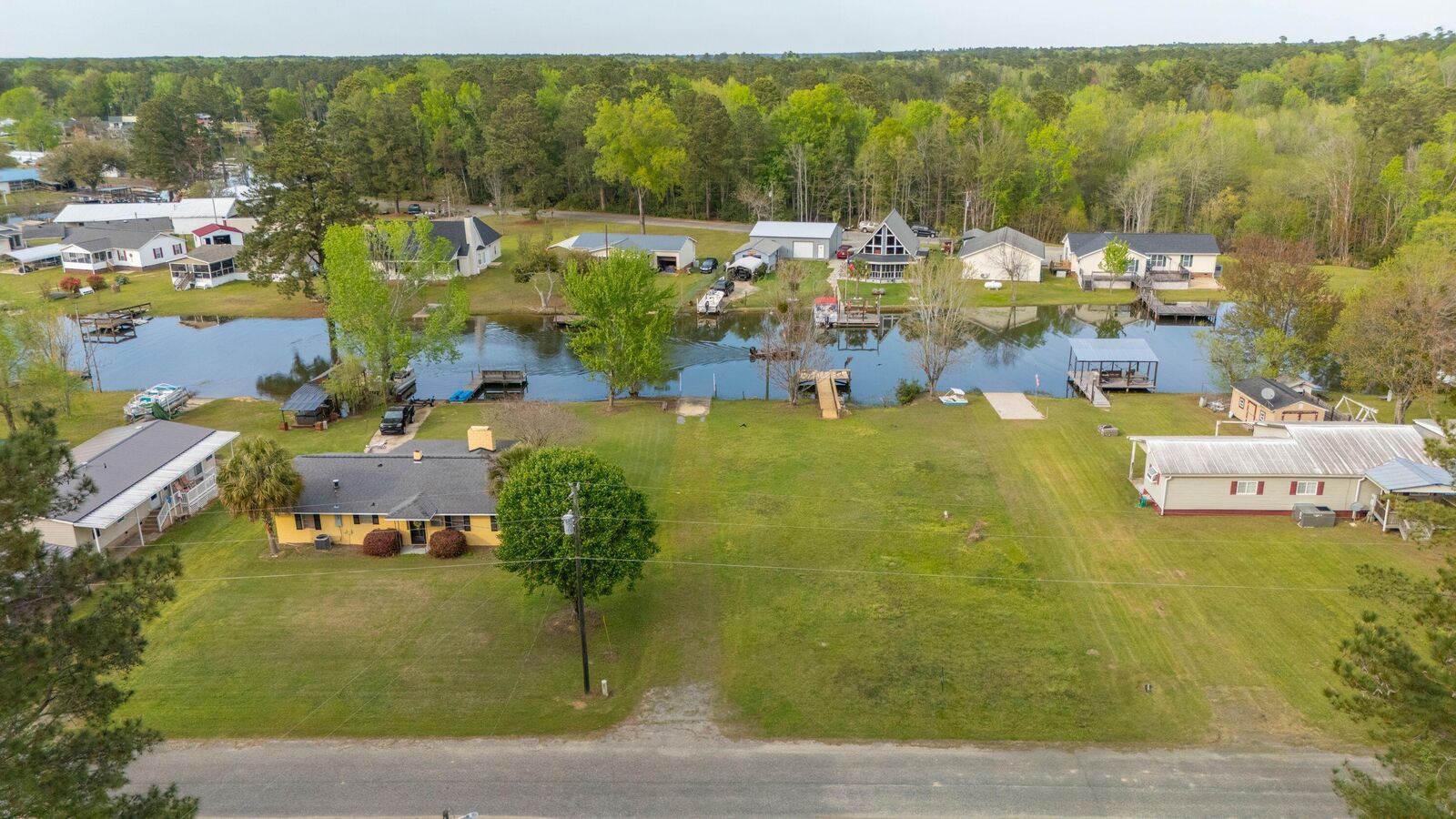 Property Photo: 1187 Blackberry Bush Road SC 29148
