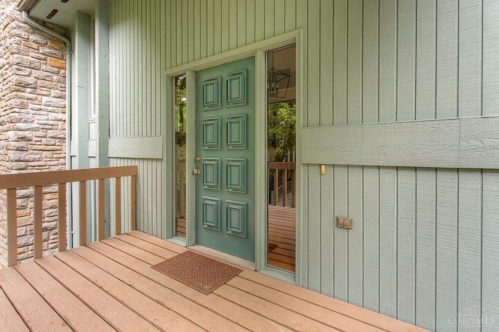 Property Photo: 988 Woodcreek Drive OH 45150
