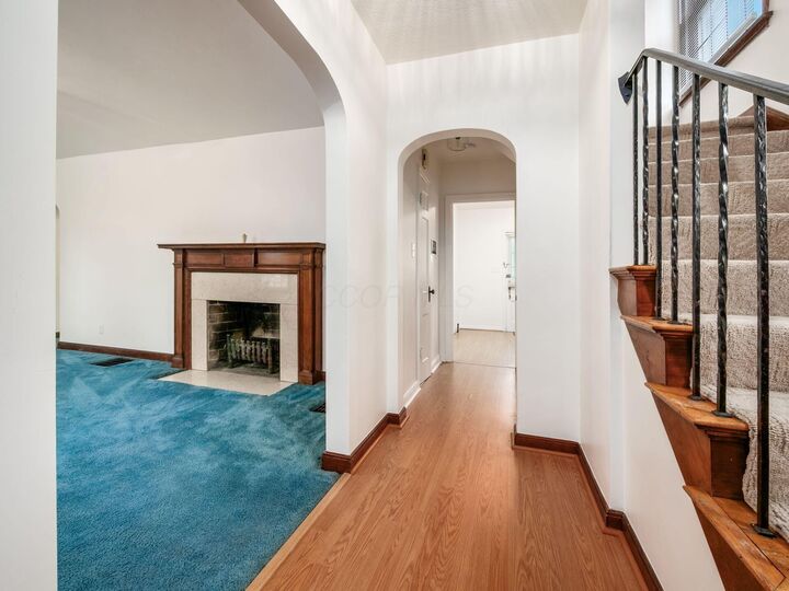 Property Photo: 982 Kelton Avenue OH 43206