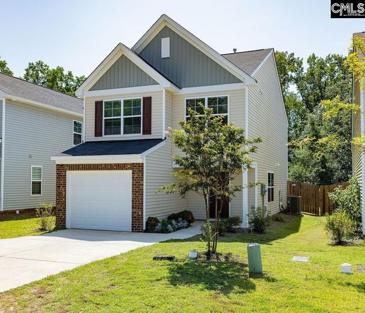 Property Photo: 140 King'S Parish SC 29209