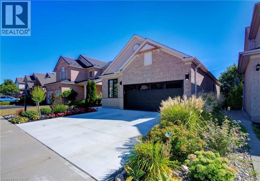Photo de la propriété: 366 Pine Valley Drive ON N2P 2V4
