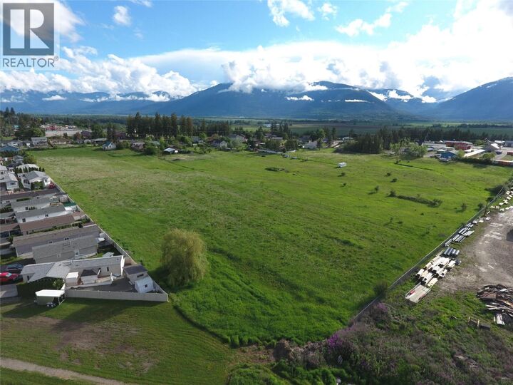 Property Photo:  620 Devon Street  BC V0B 1G3 