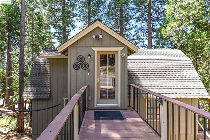 29301 Lassen Dr  Cold Springs CA 95335 photo