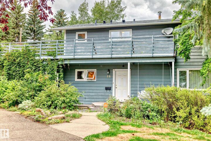 Property Photo:  16 Scarboro Place  AB T8N 0H8 