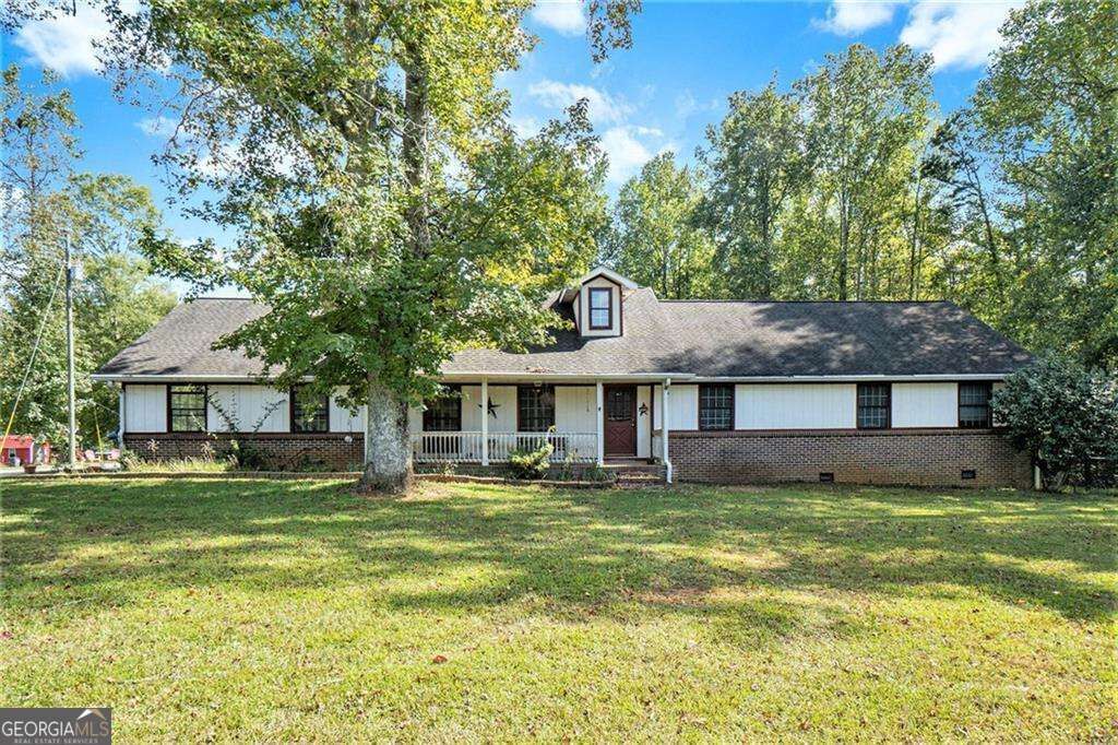 Property Photo: 1736 Pleasant Grove Road GA 30179