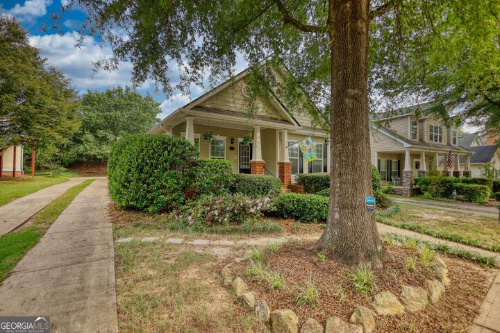 Property Photo: 35 Orchard Drive GA 30014