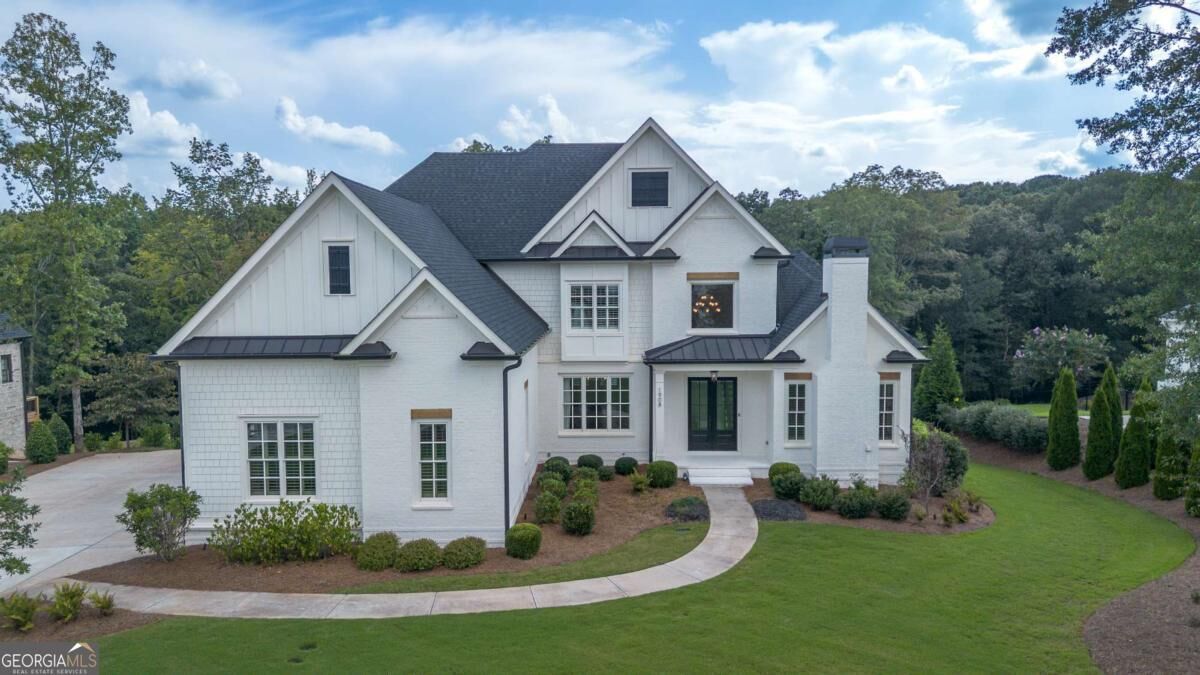 Property Photo:  1908 Spartan Estates Drive  GA 30606 