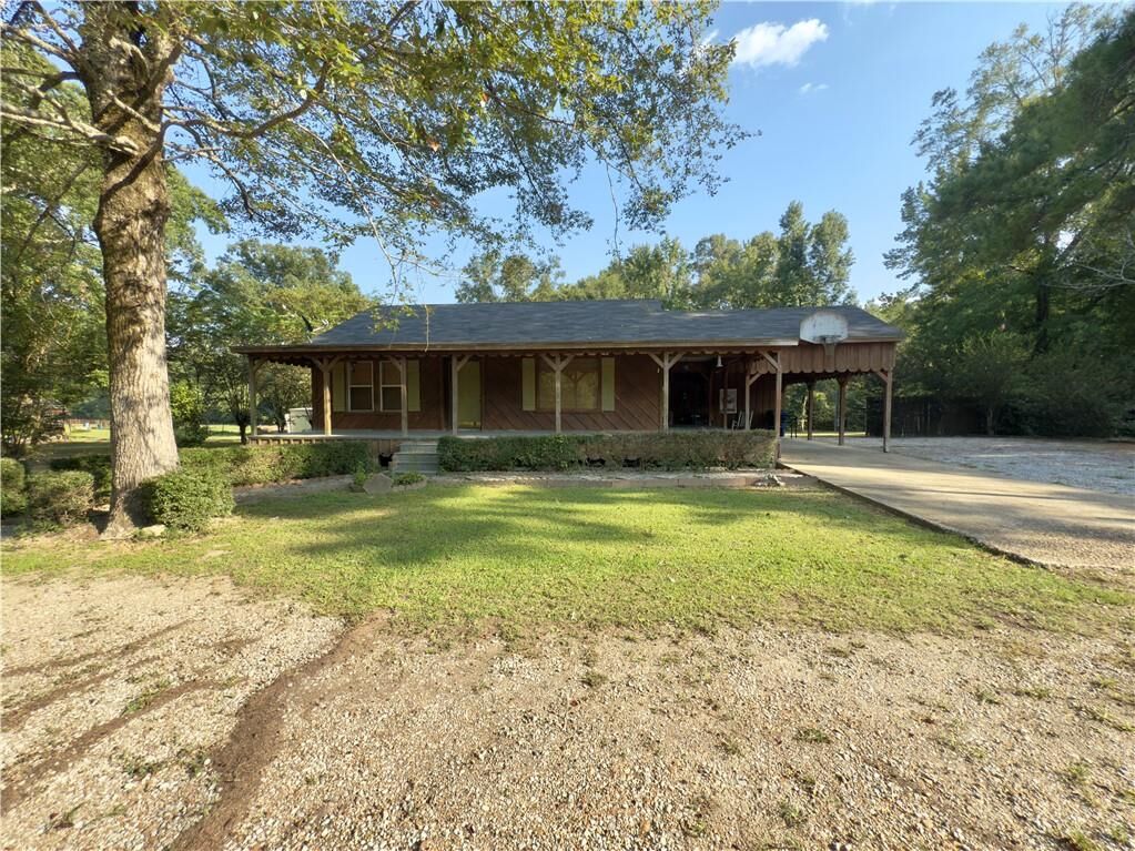 Property Photo:  727 Browntown Road  LA 71342 