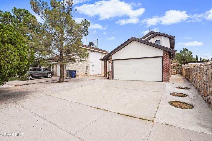 Property Photo:  3210 Arrambide Street  TX 79936 