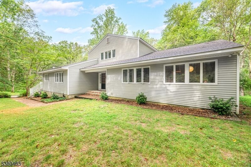 Property Photo: 11 Indian Hollow Rd NJ 07945