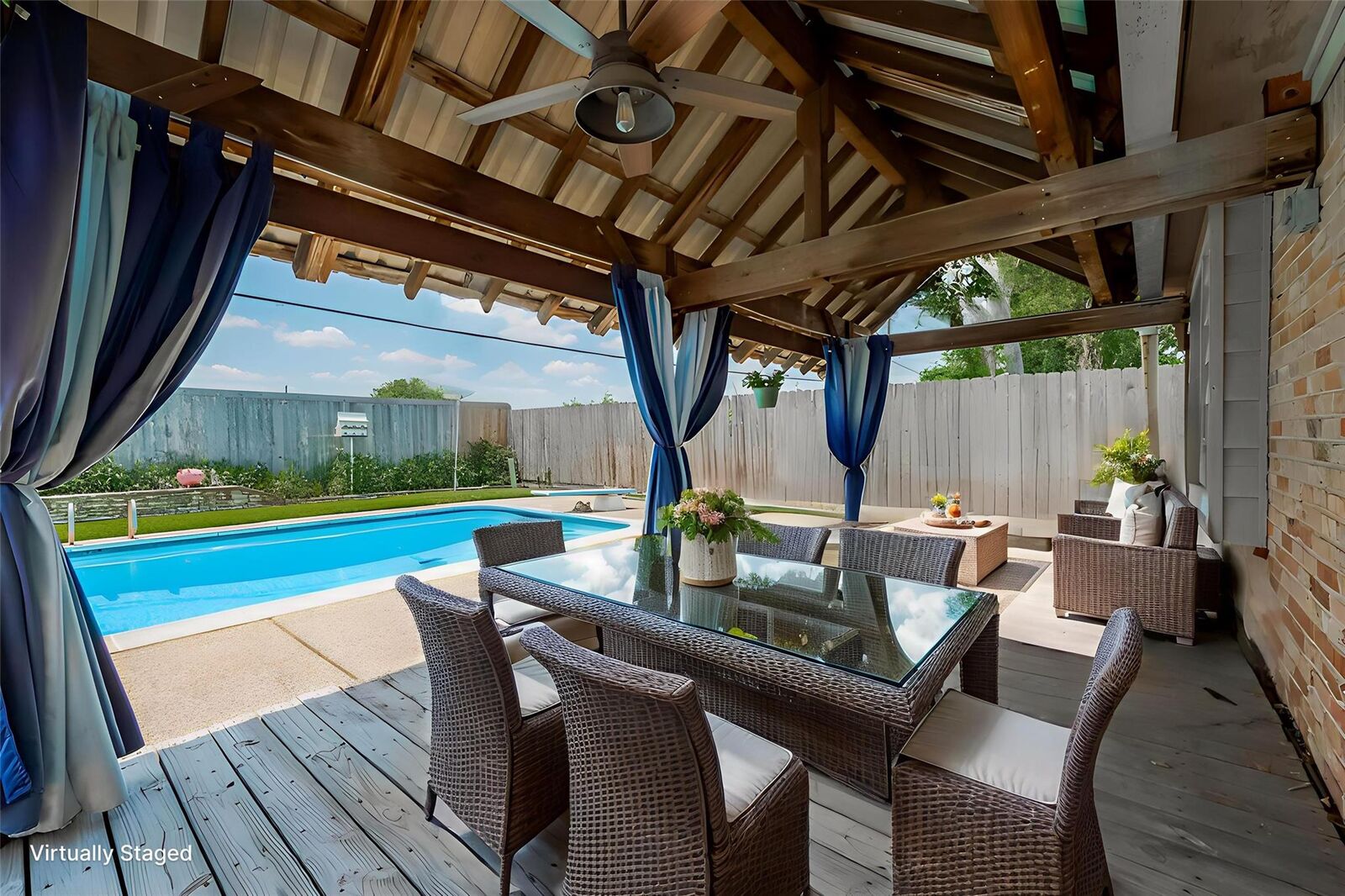 Property Photo: 7230 Redding Road TX 77036