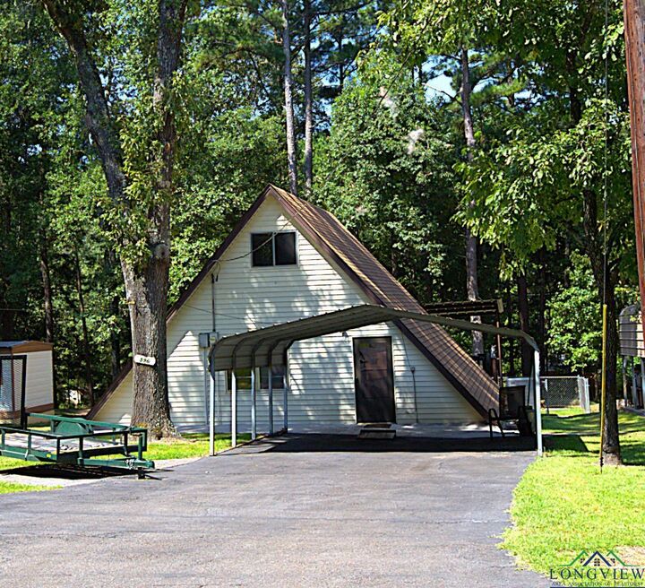Property Photo: 596 Autumn Trail TX 75630