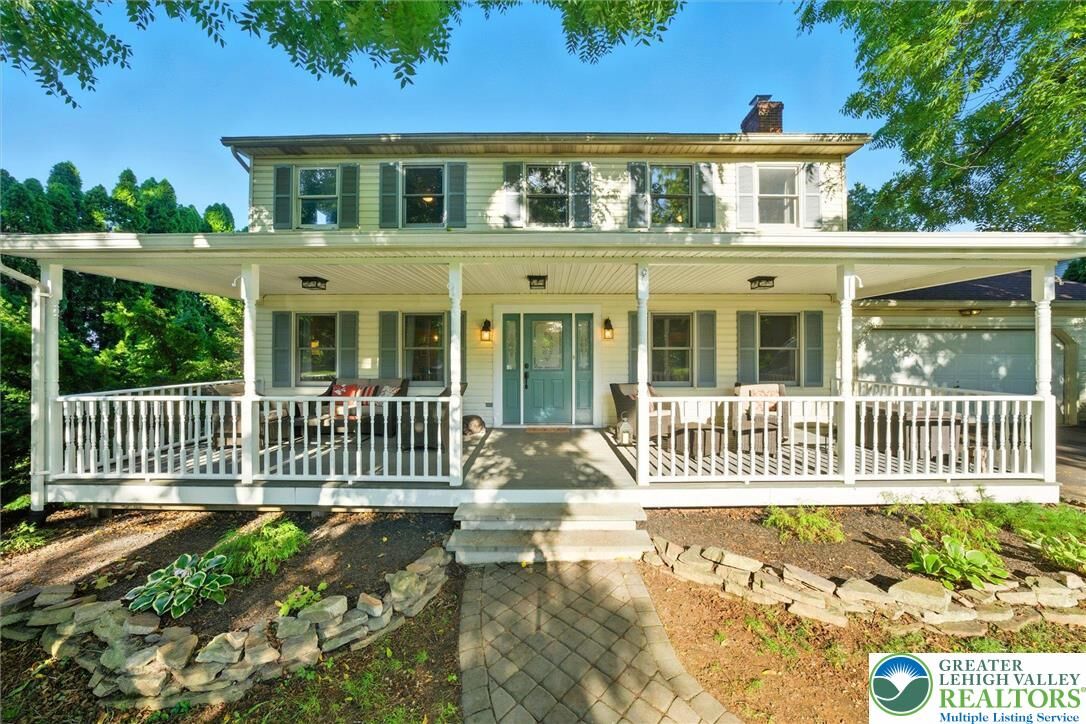Property Photo:  4110 Greenfield Road  PA 18017 