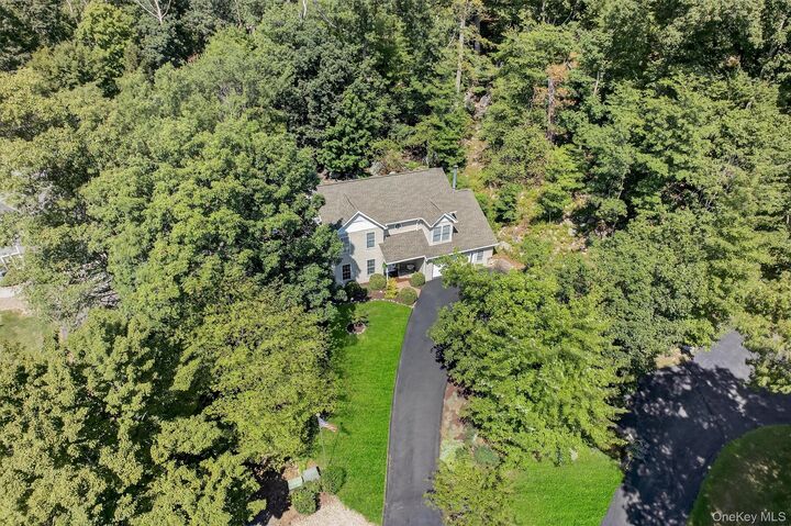 Property Photo: 22 Fawnwood Lane NY 10922
