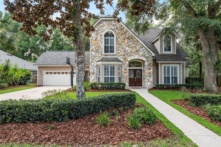Property Photo: 9727 SW 32nd Lane FL 32608