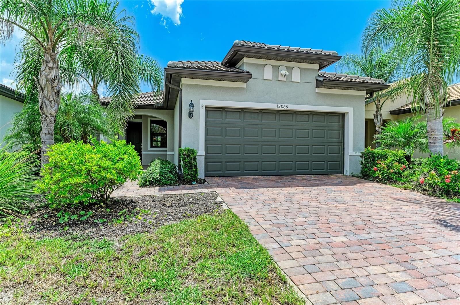 Property Photo: 13865 Campoleone Street FL 34293