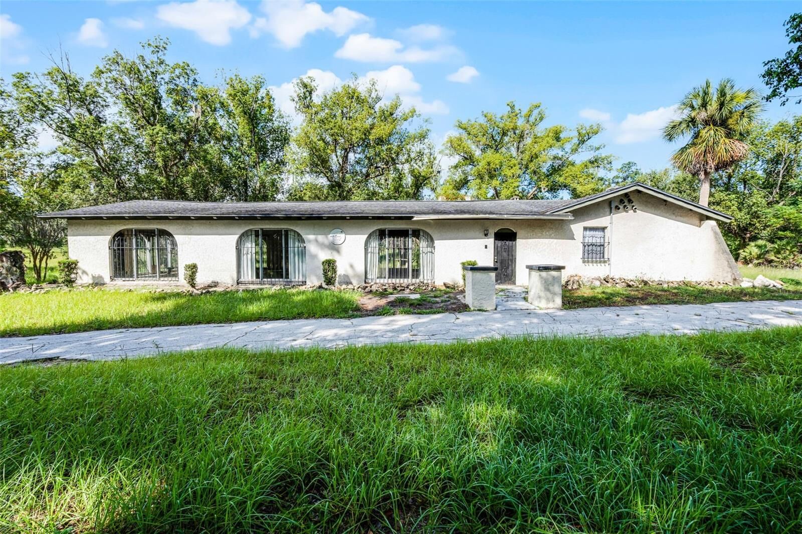 Property Photo: 7625 Clarcona Ocoee Road FL 32818
