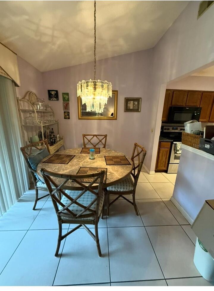 Property Photo: 5282 Tunbridge Wells Lane 1403 FL 32812